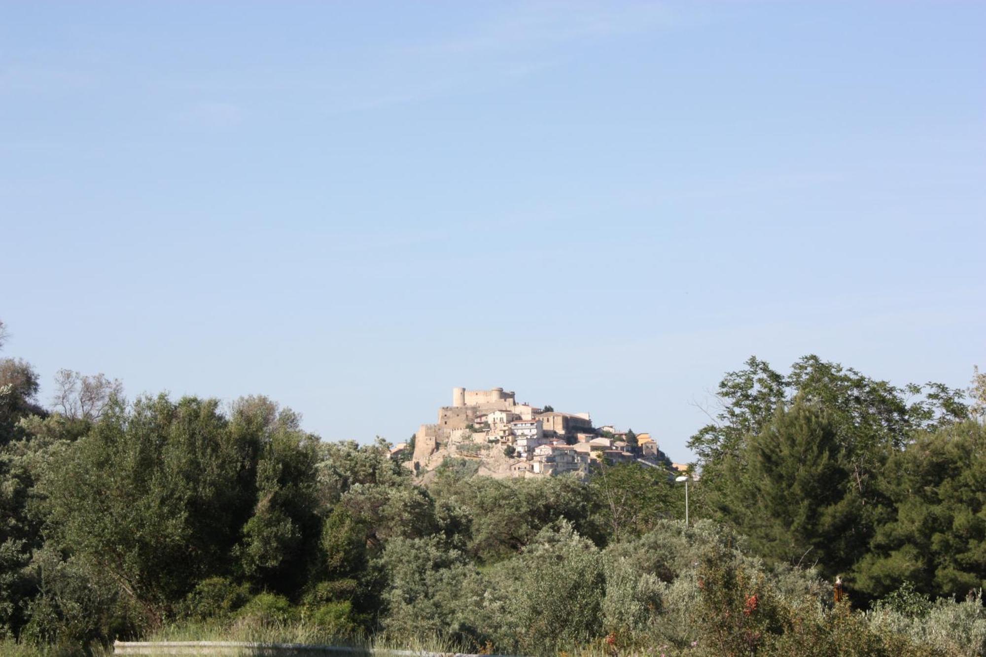 Azienda Agrituristica Biologica Il Querceto Санто-Северина Экстерьер фото
